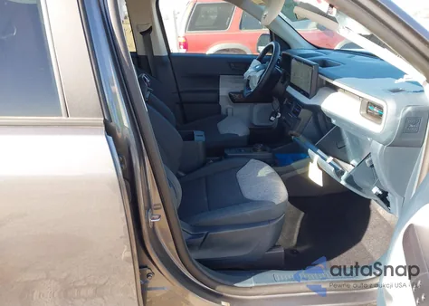 2025 Ford Maverick Xlt z USA, uszkodzony, nr VIN 3FTTW8H30SRB41405